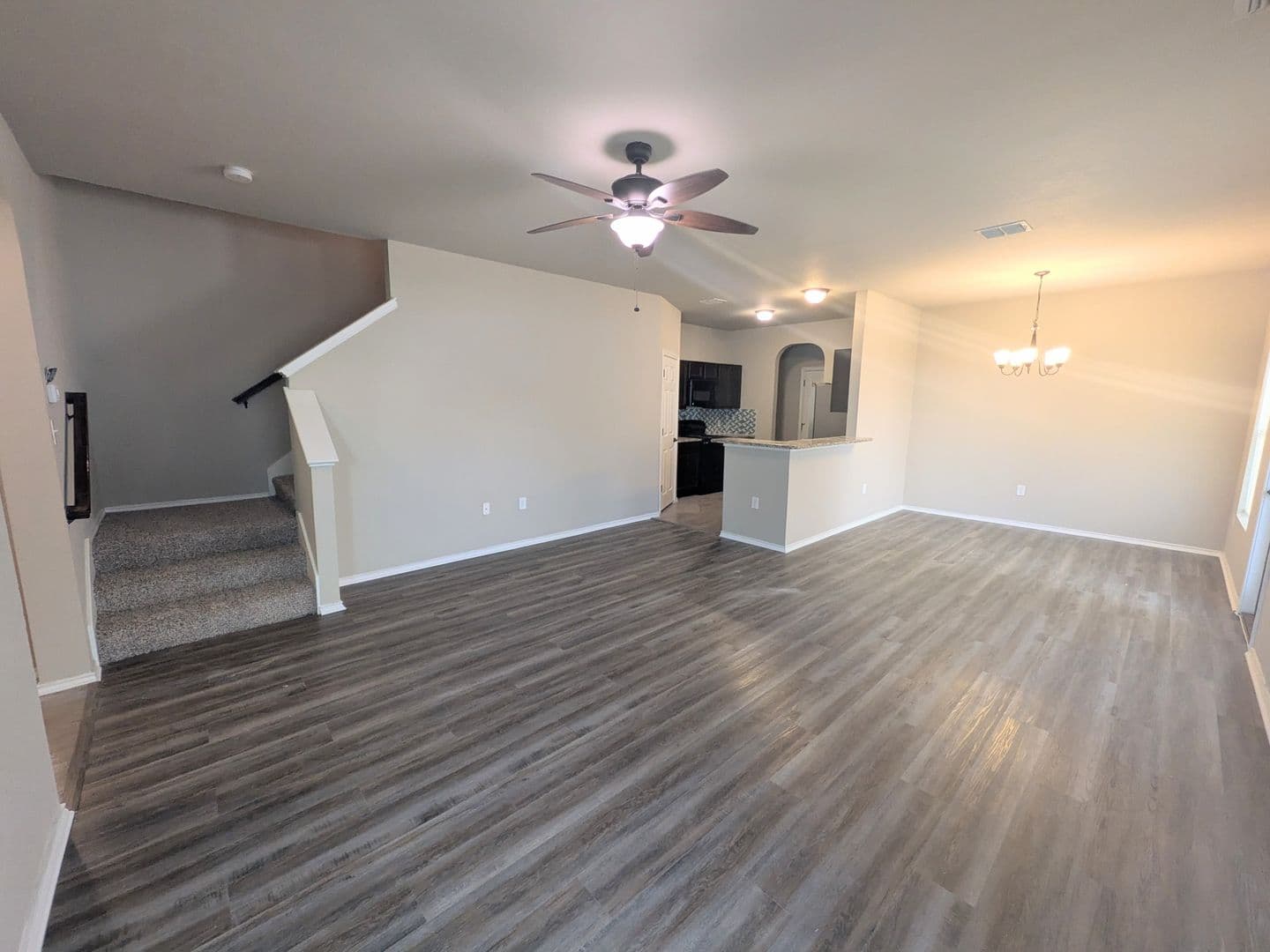 San Antonio Townhome: 5826 Grandwood Dr