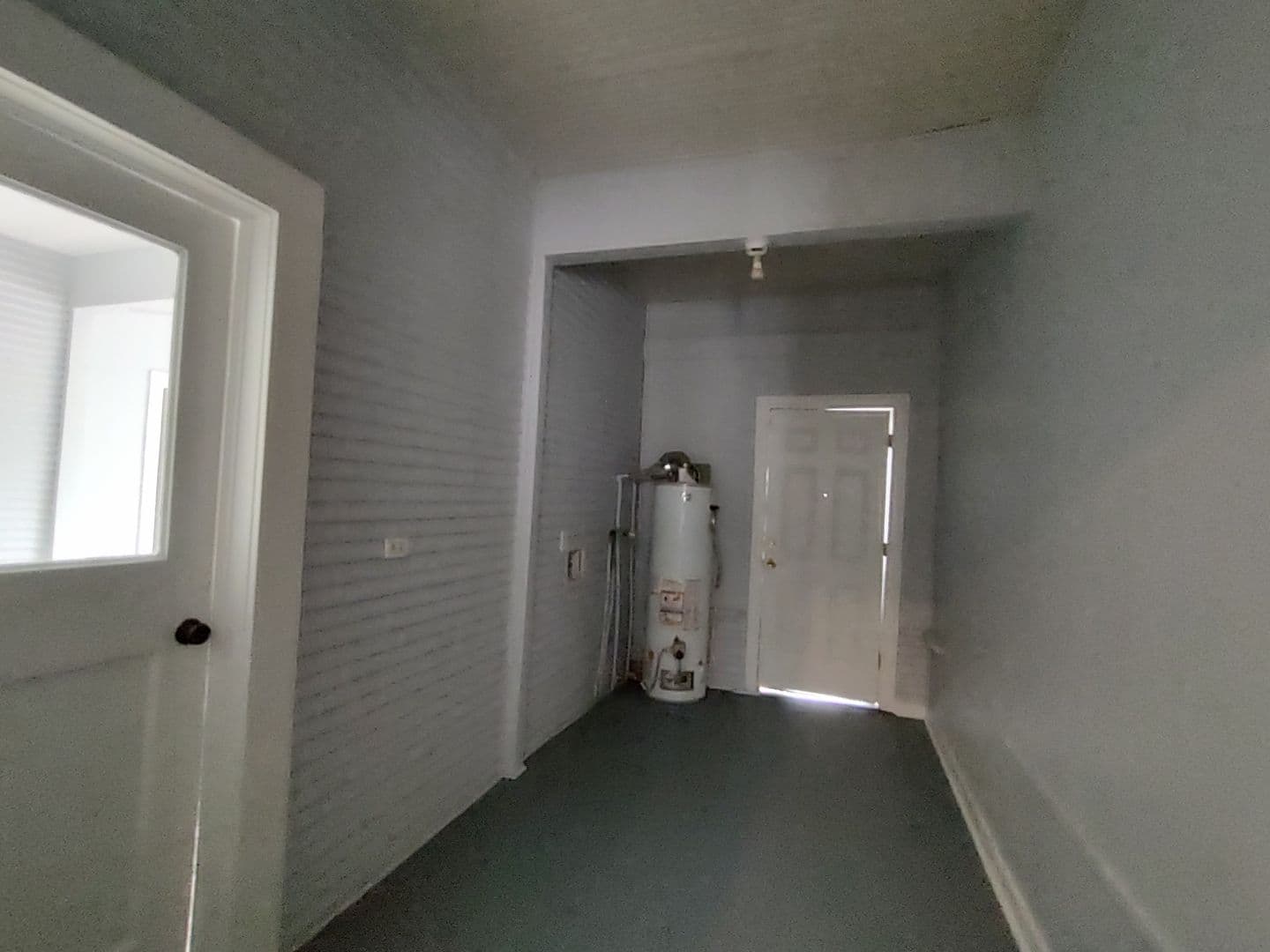 San Antonio House: 826 W Russell Pl