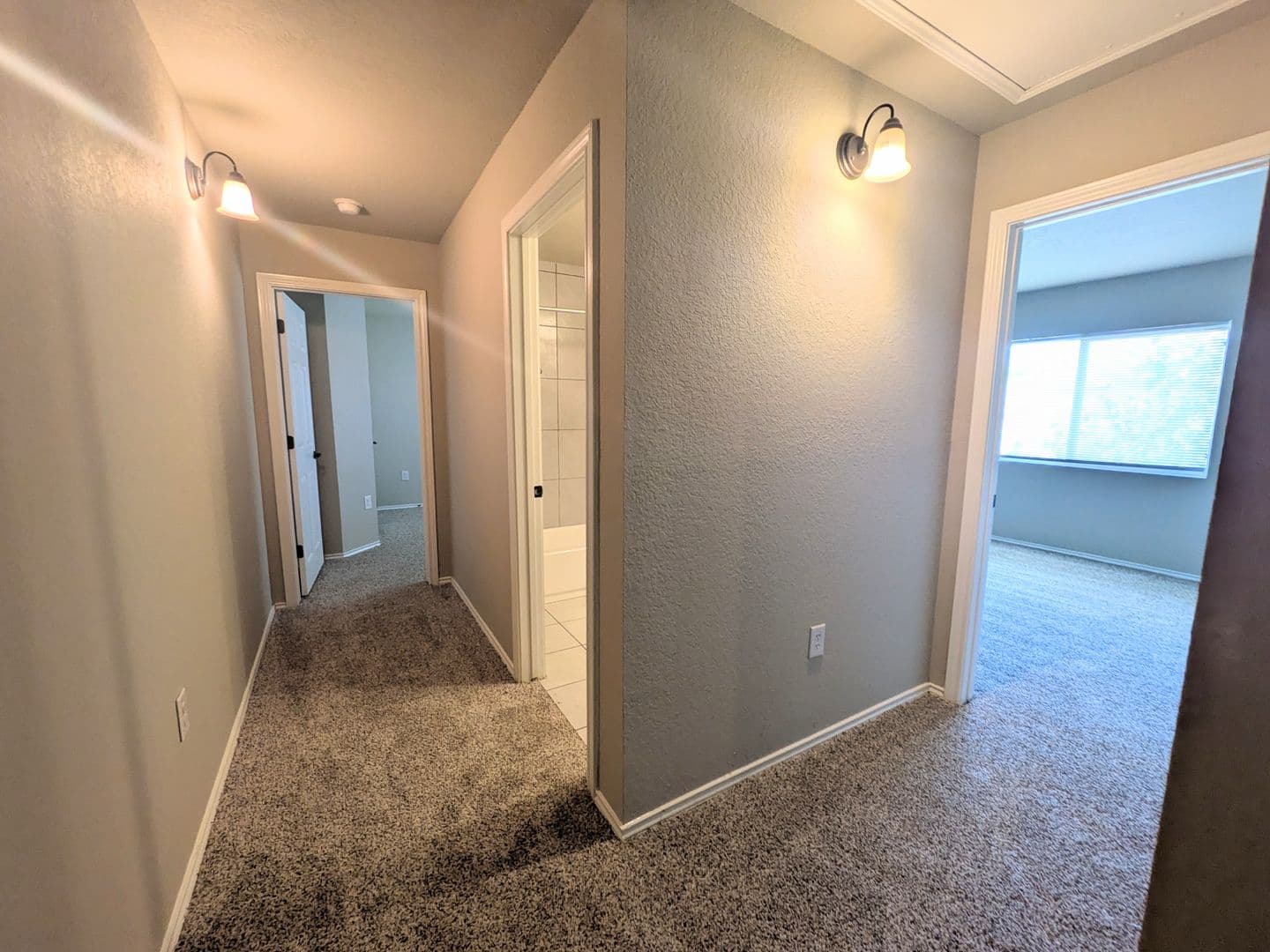 San Antonio Townhome: 5826 Grandwood Dr