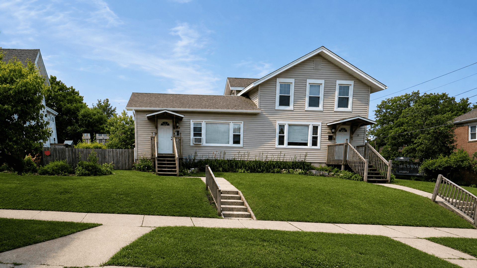 Janesville Townhome: 502 Prospect
