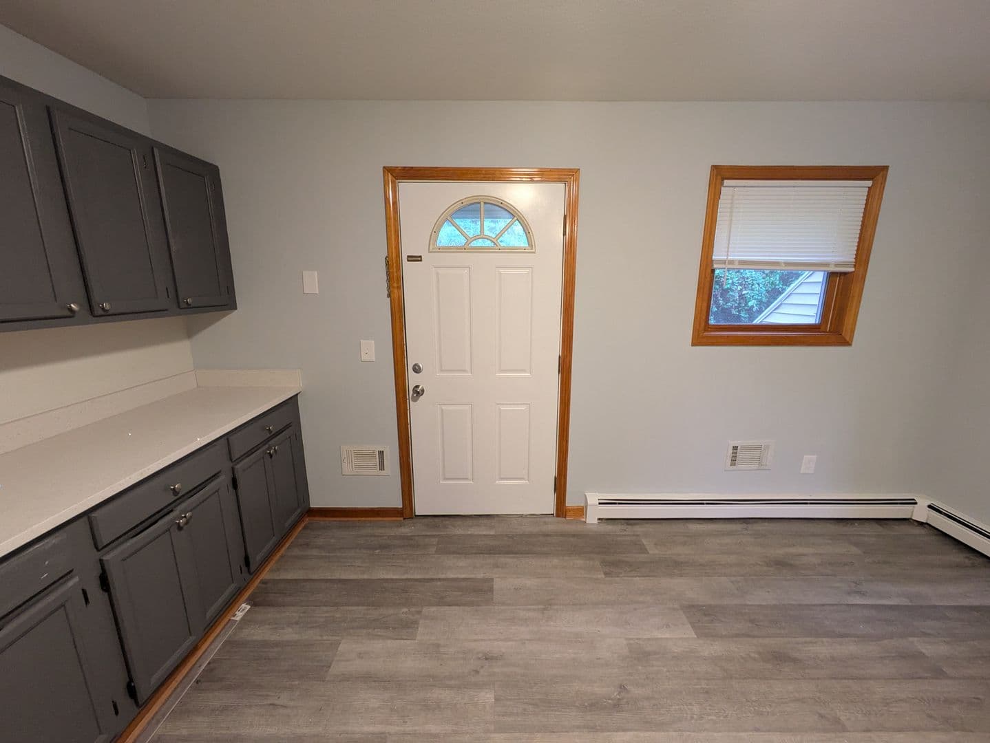West Haven Apartment: 998-1006 Campbell Ave