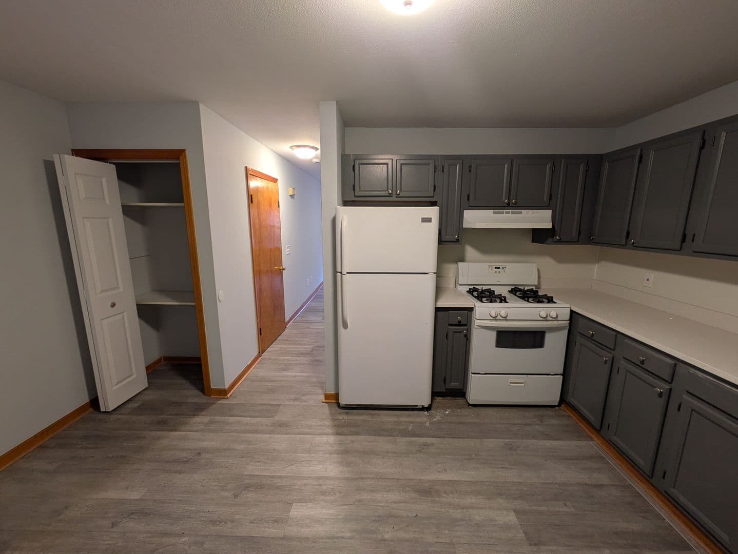 West Haven Apartment: 998-1006 Campbell Ave