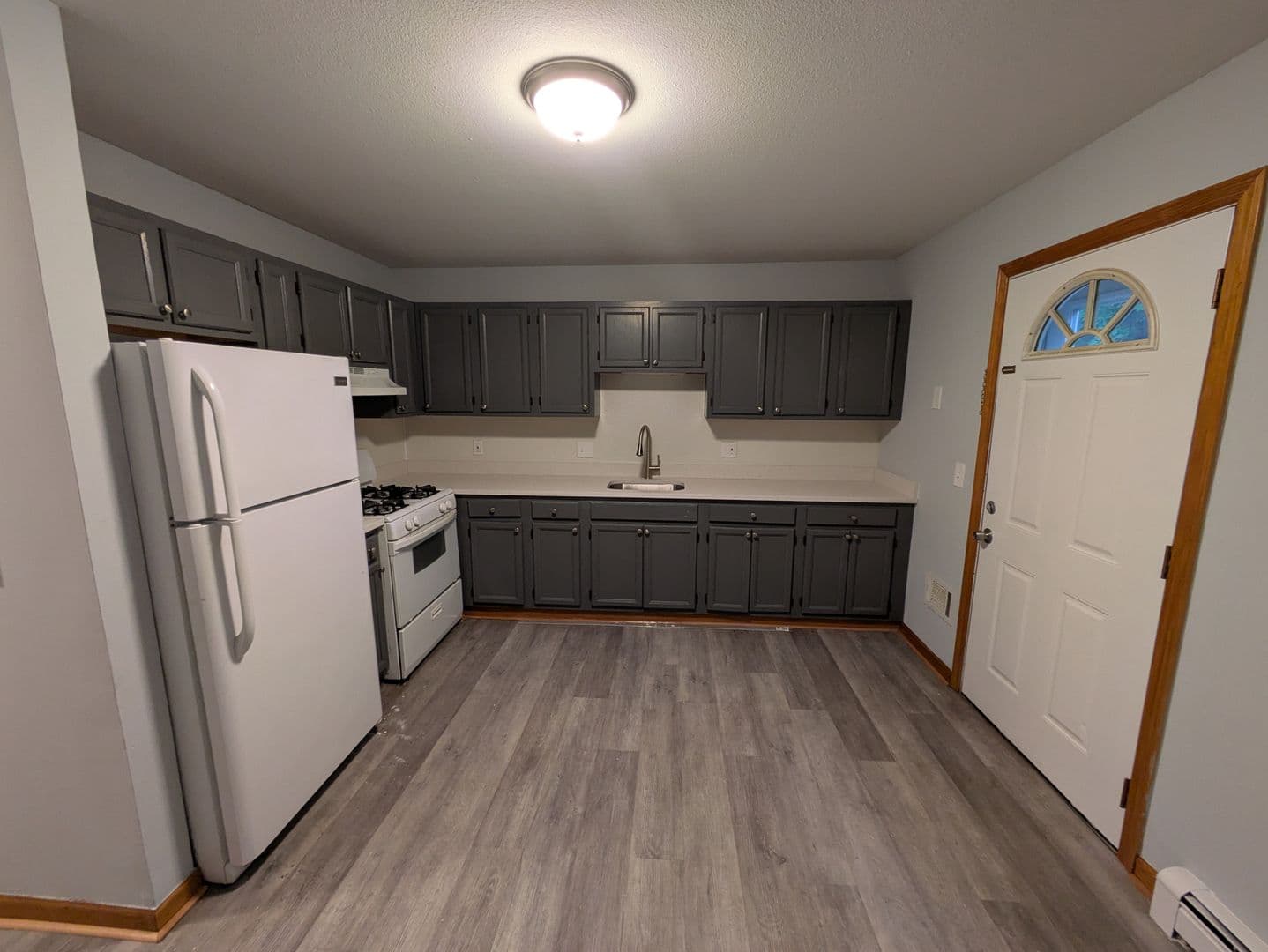 West Haven Apartment: 998-1006 Campbell Ave