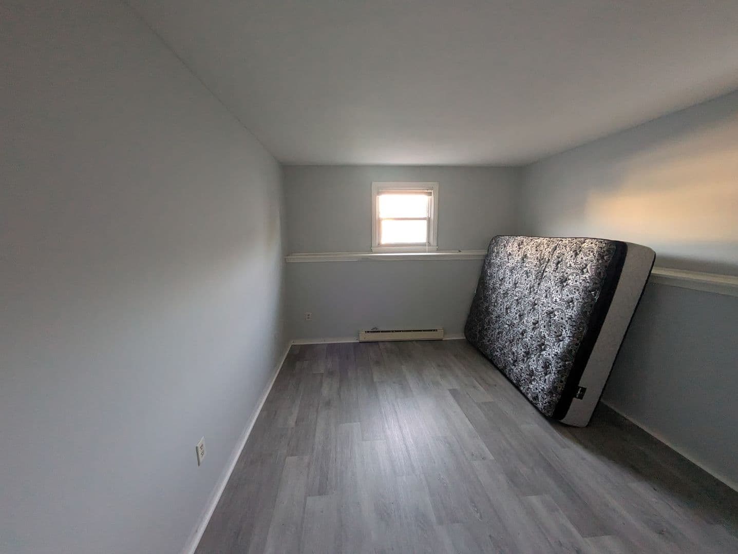 West Haven Apartment: 998-1006 Campbell Ave