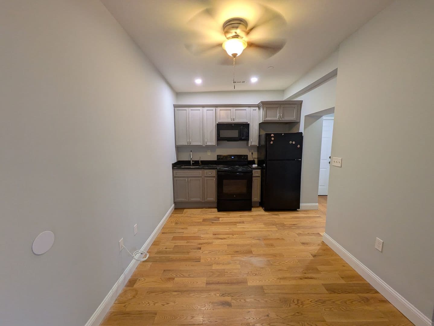 Ansonia Apartment: 36-88 Main St