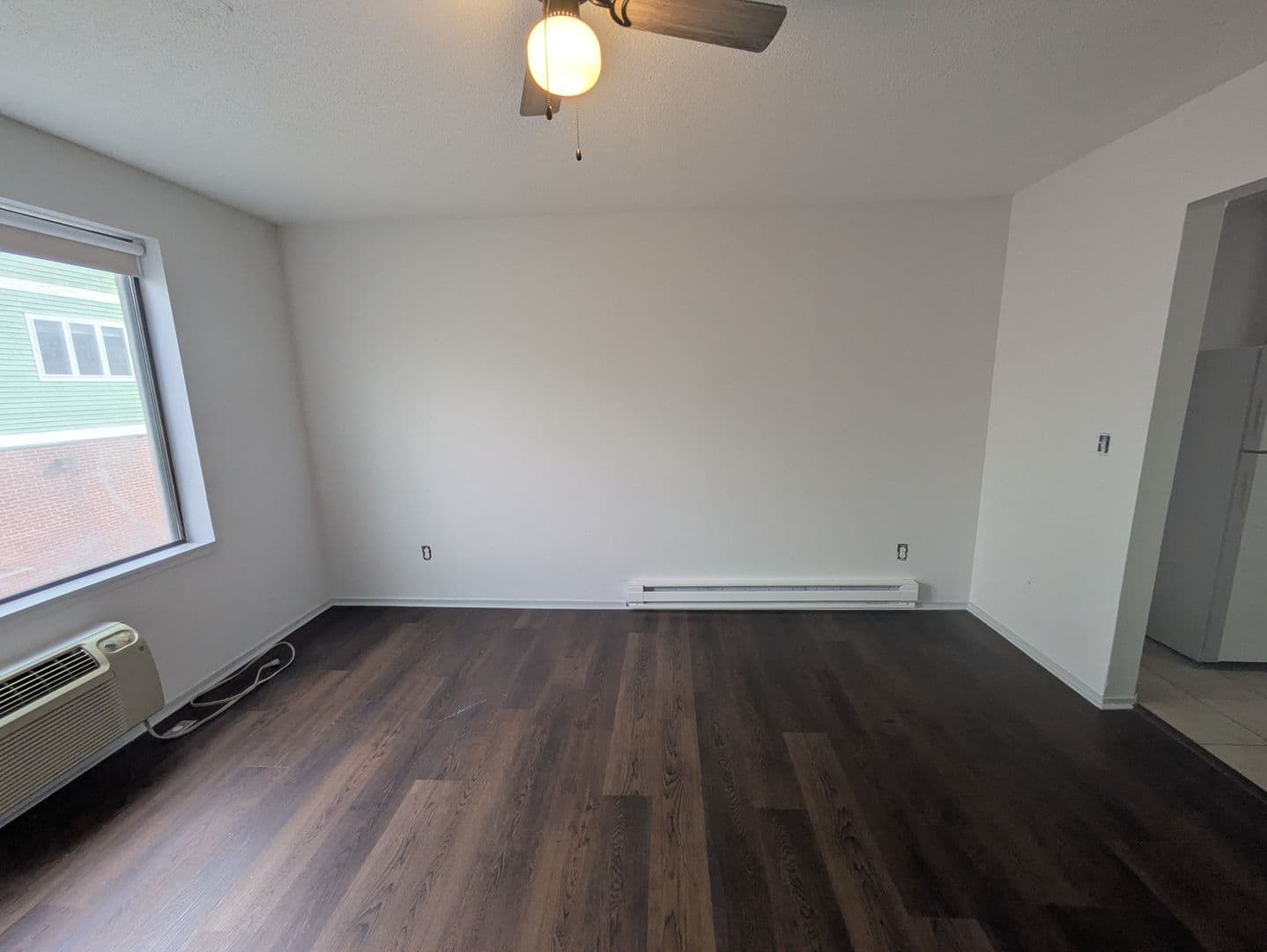 Norwalk Apartment: 289 Main Ave