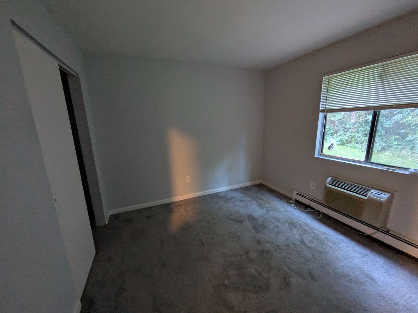 Beacon Falls Apartment: 40 Noe Place