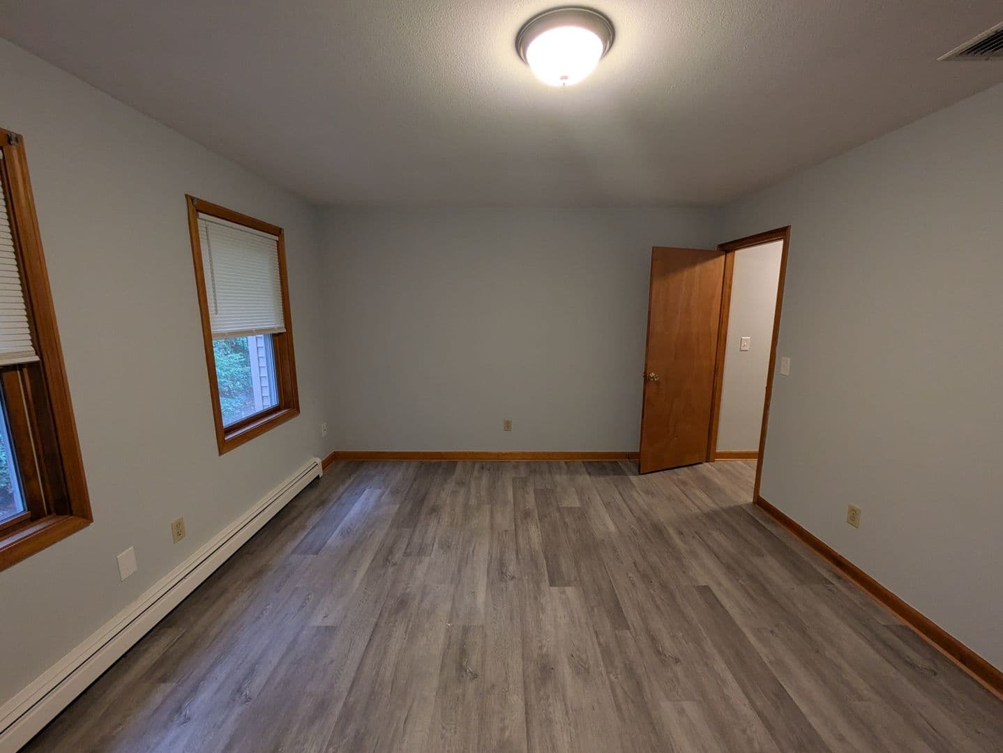 West Haven Apartment: 998-1006 Campbell Ave