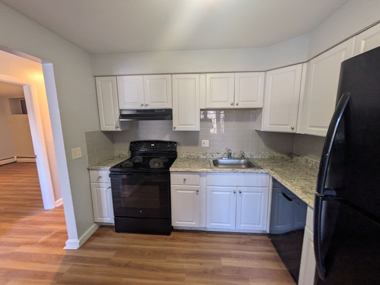 Beacon Falls Apartment: 40 Noe Place