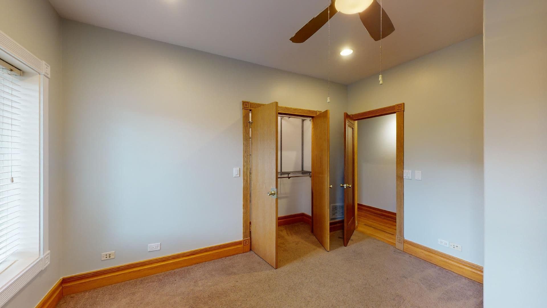 Chicago Apartment: 4954-58 S King Drive