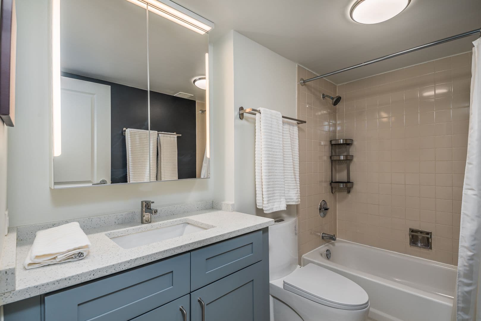 Chicago Apartment: 3423 S. Cottage Grove Ave.