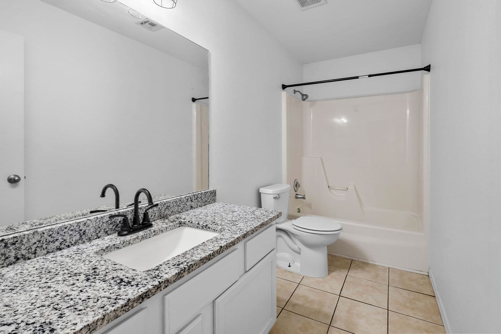 Bentonville House: 1206 Cresent Street