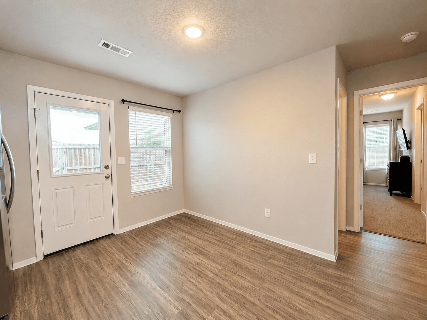 Fayetteville House: 1324 S Morningside Drive