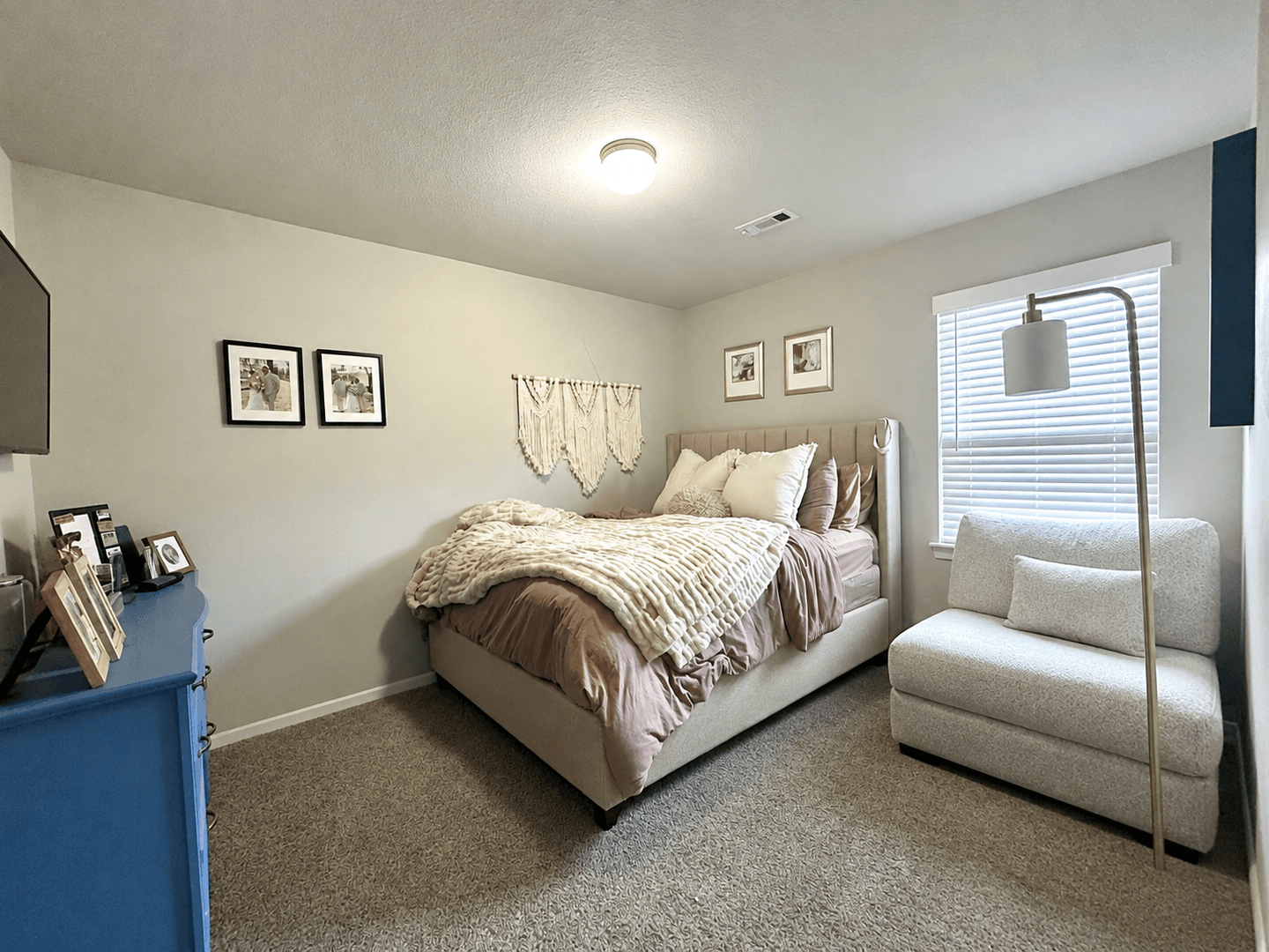 Fayetteville House: 1324 S Morningside Drive
