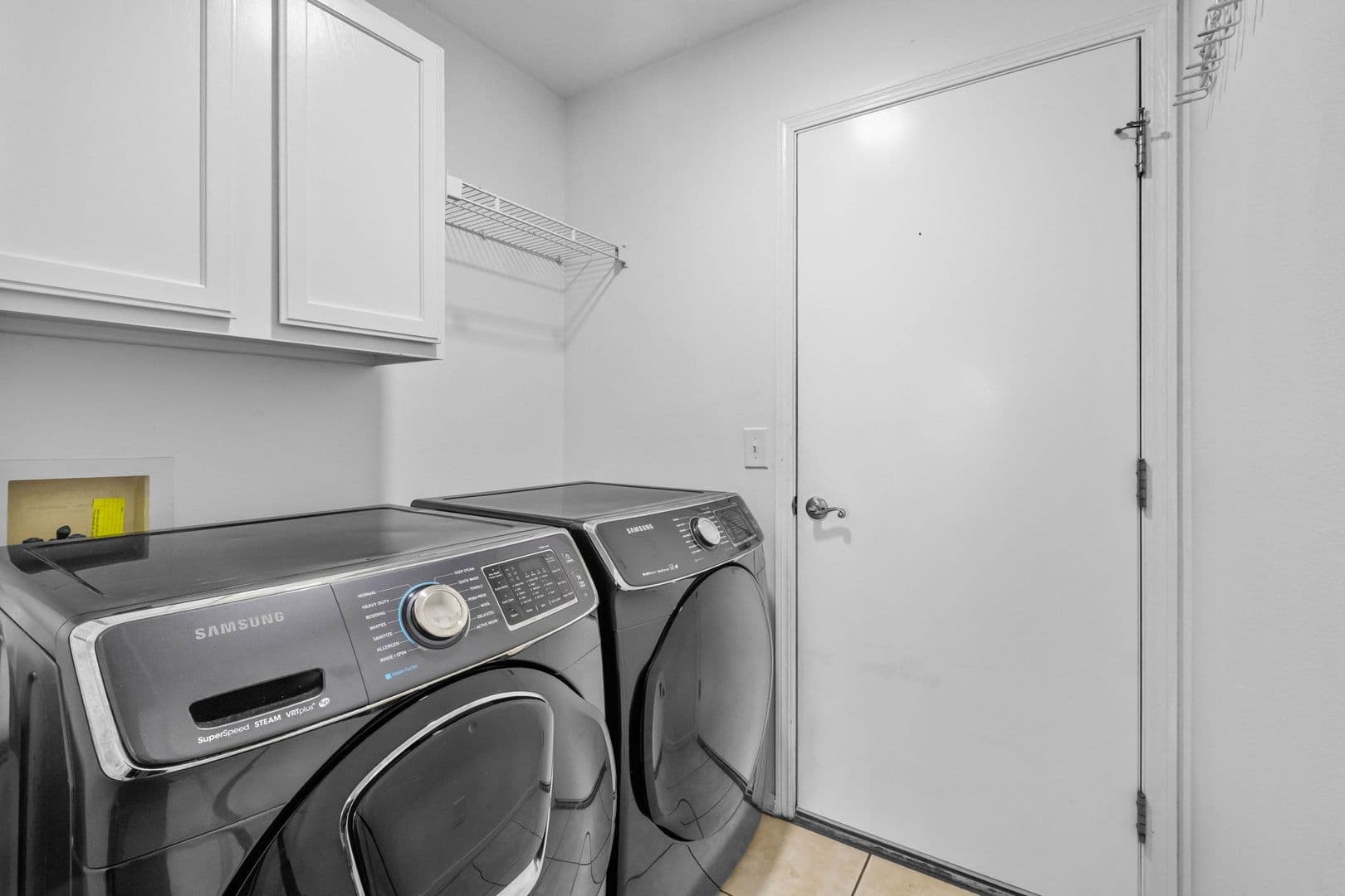 Bentonville House: 1206 Cresent Street