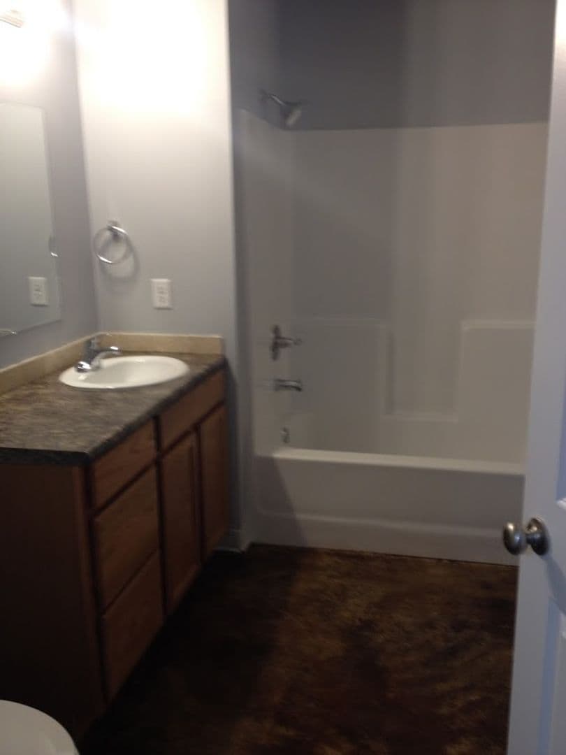 Decatur Apartment: 525 Pool Street