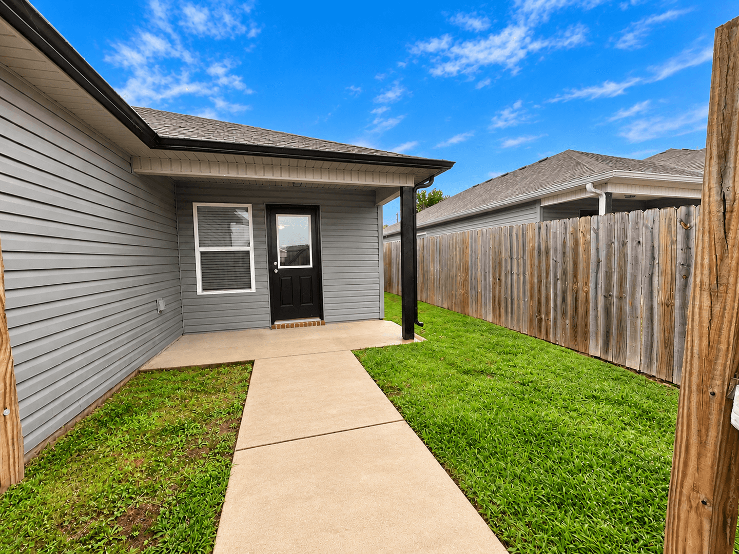 Fayetteville House: 1324 S Morningside Drive