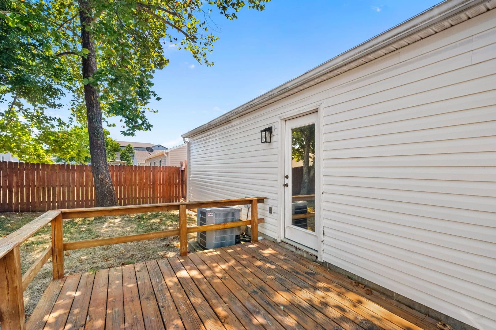 Bentonville House: 1206 Crescent Street