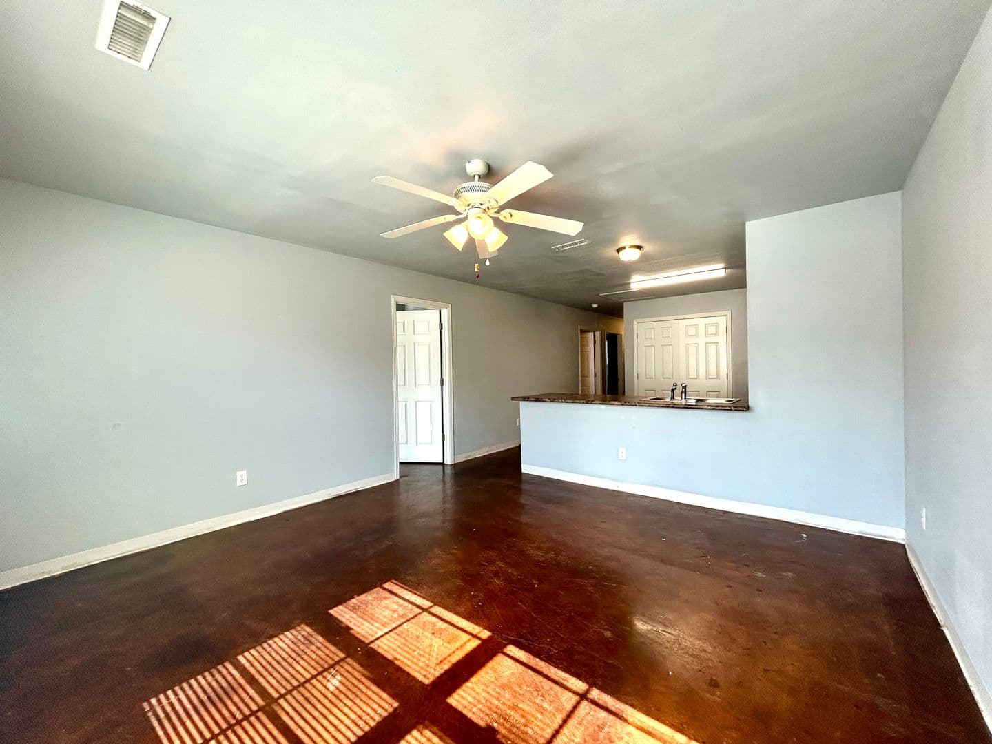 Decatur Apartment: 525 Pool Street