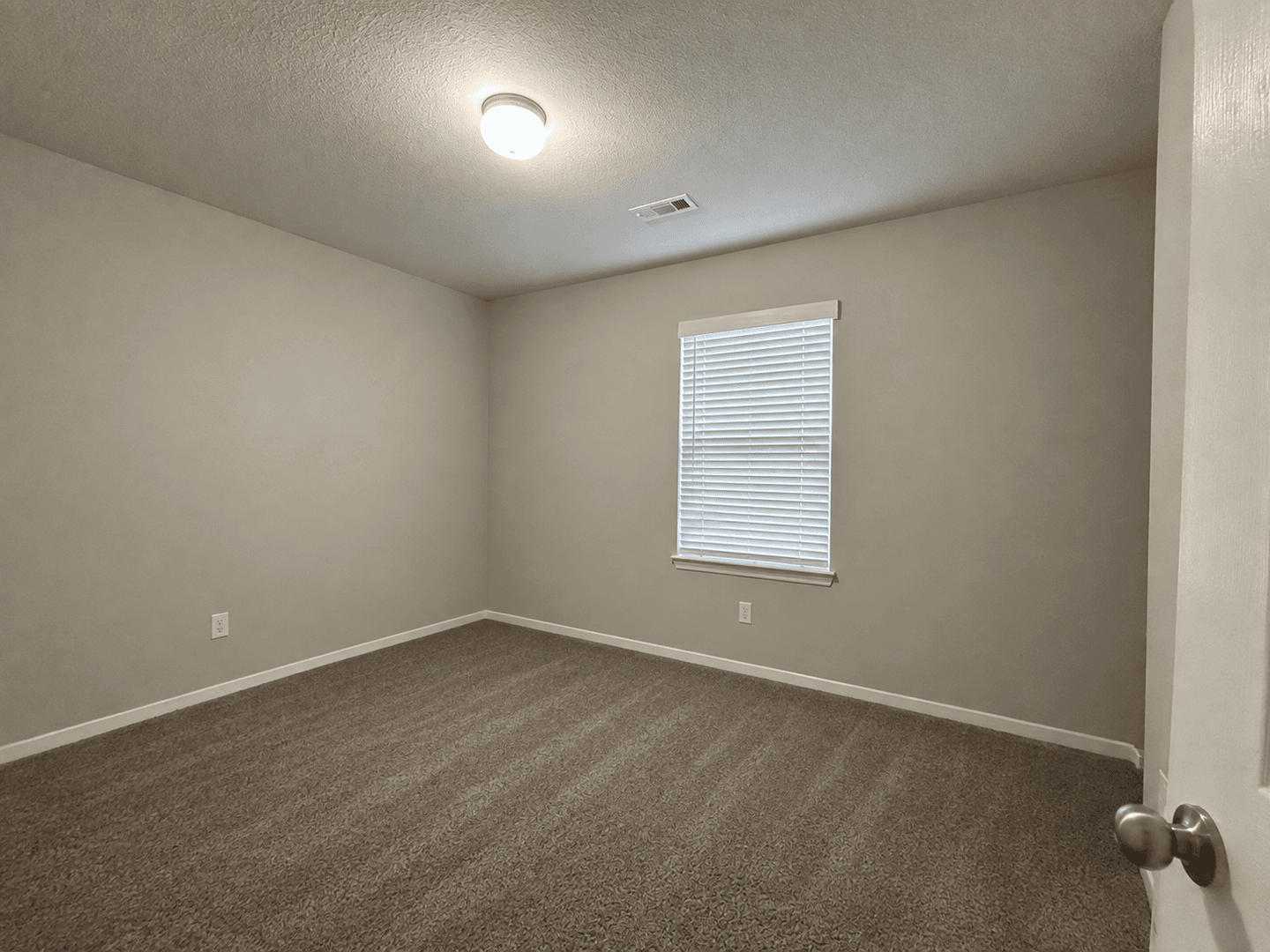 Fayetteville House: 1324 S Morningside Drive