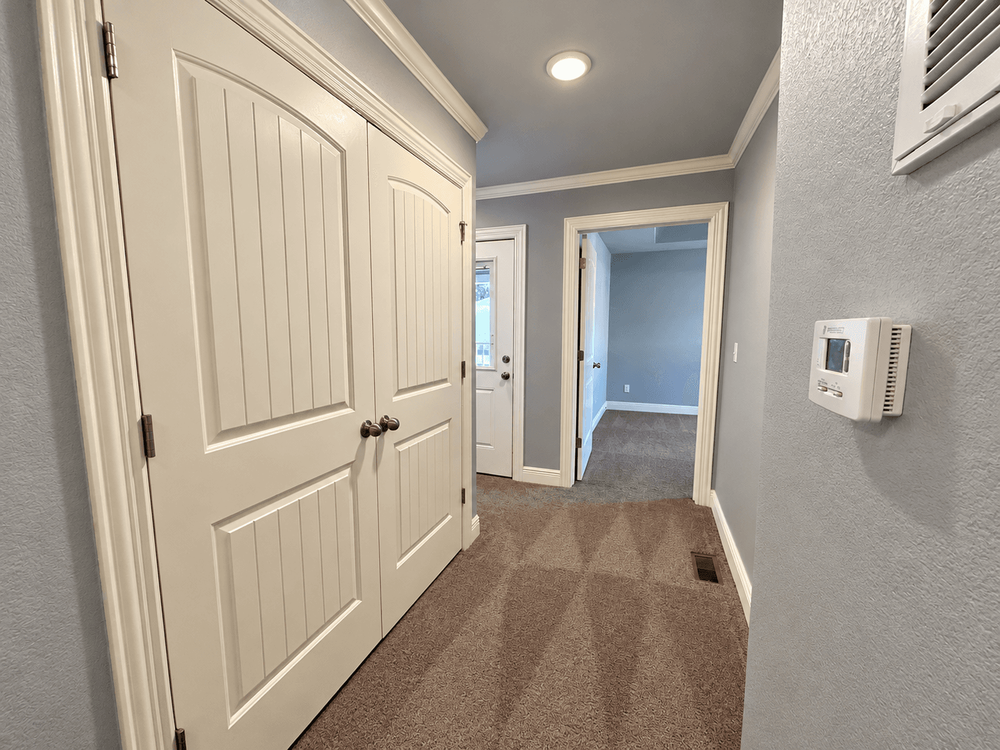 Fayetteville House: 1349 N Corsica Drive