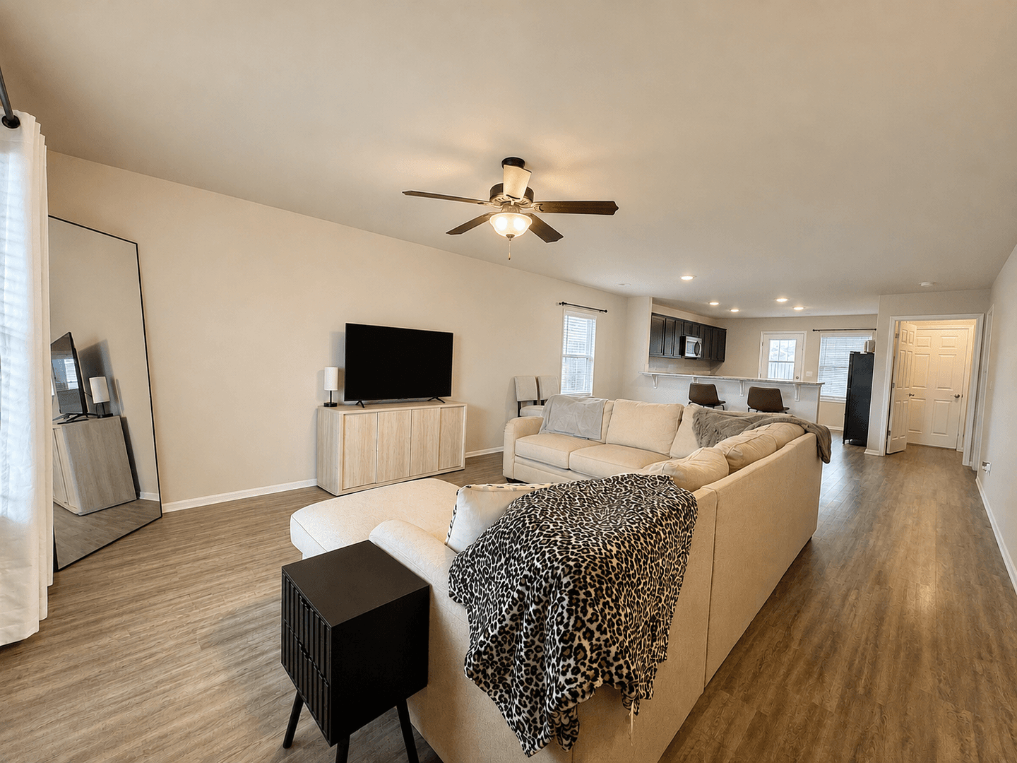 Fayetteville House: 1324 S Morningside Drive