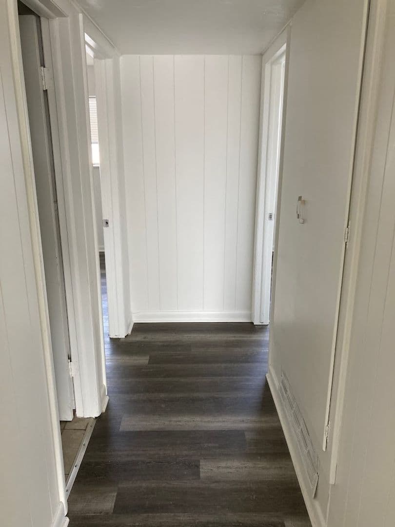Springdale Apartment: 2100 Carlton Street