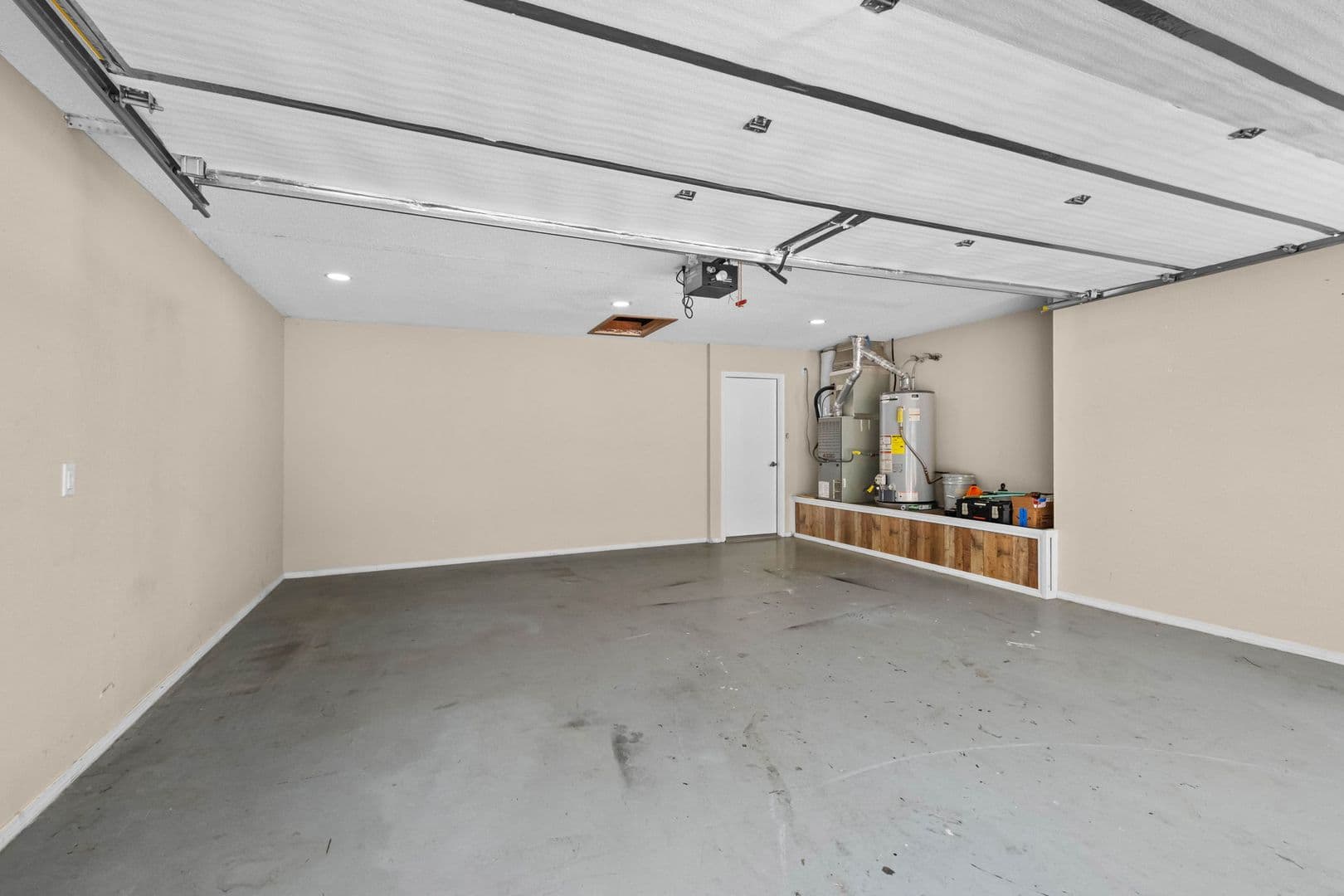 Bentonville House: 1206 Crescent Street