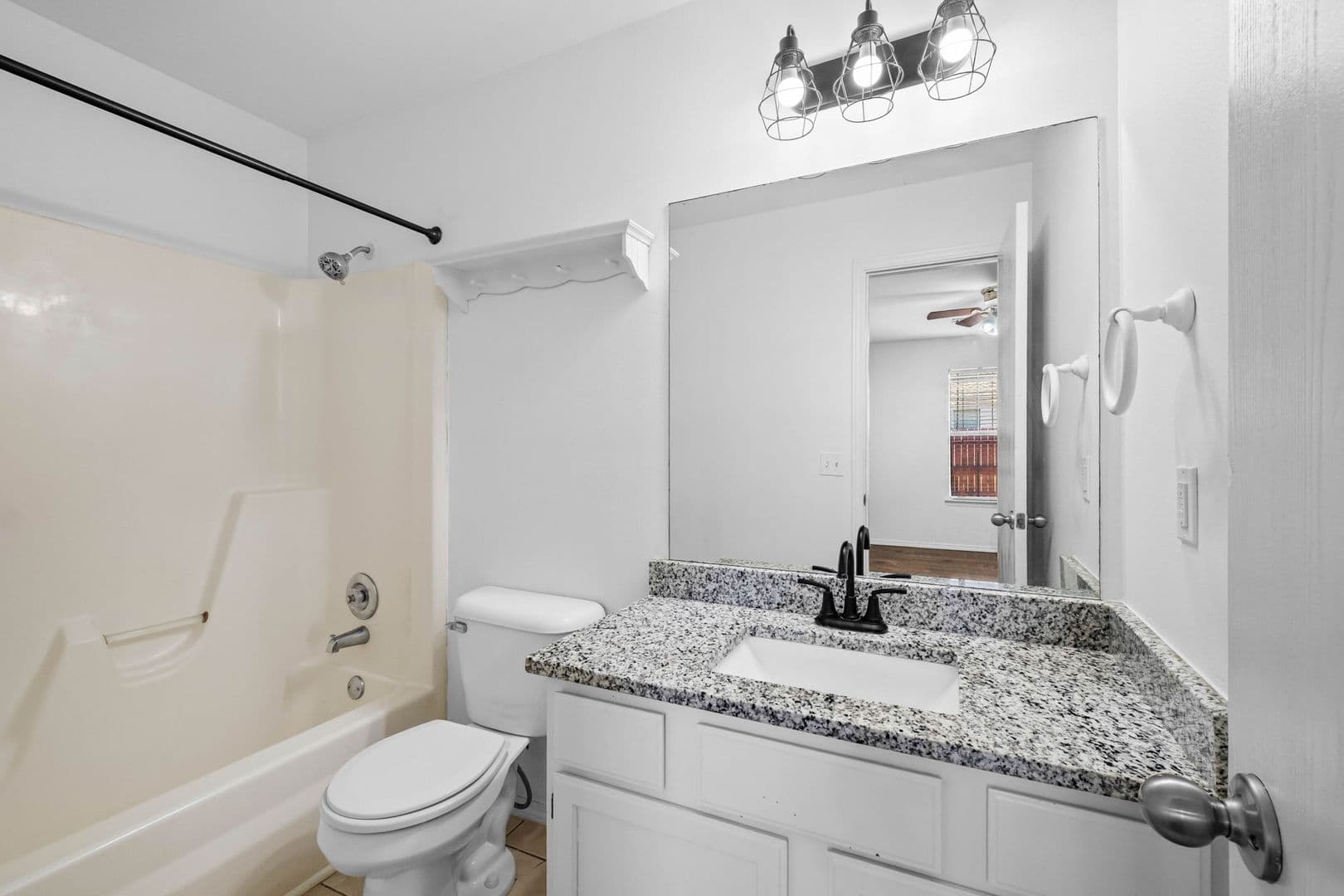 Bentonville House: 1206 Cresent Street