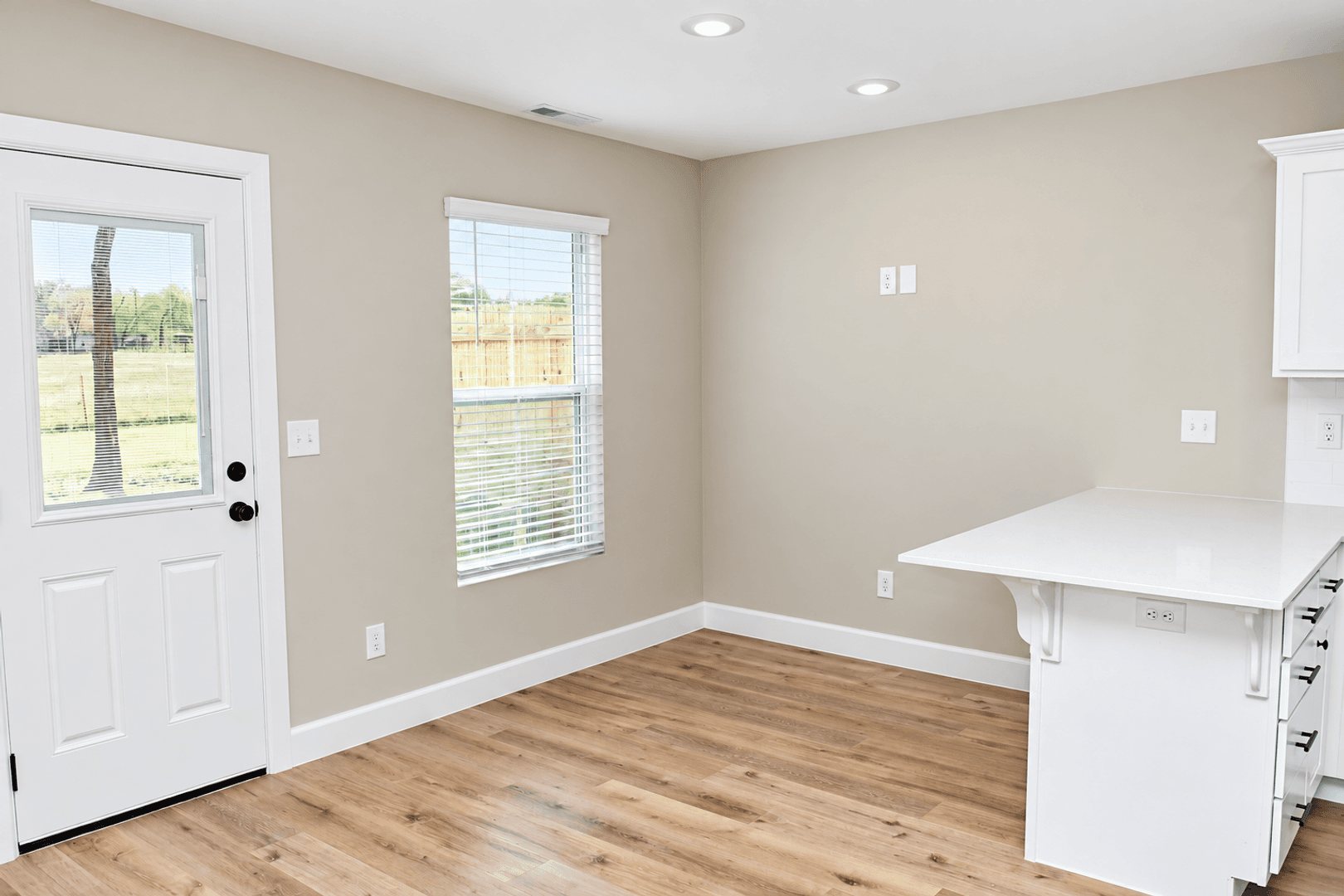 Decatur Townhome: 432 Blue Springs Street