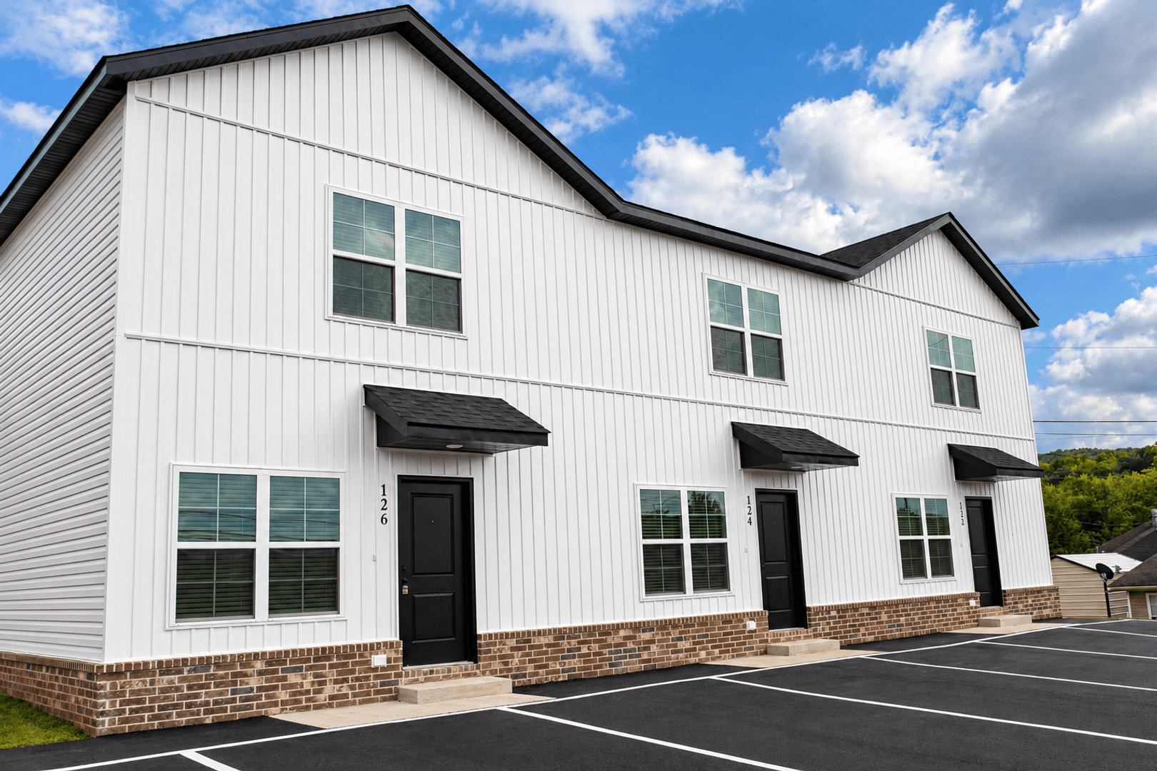 West Fork House: 122 N Centennial Ave