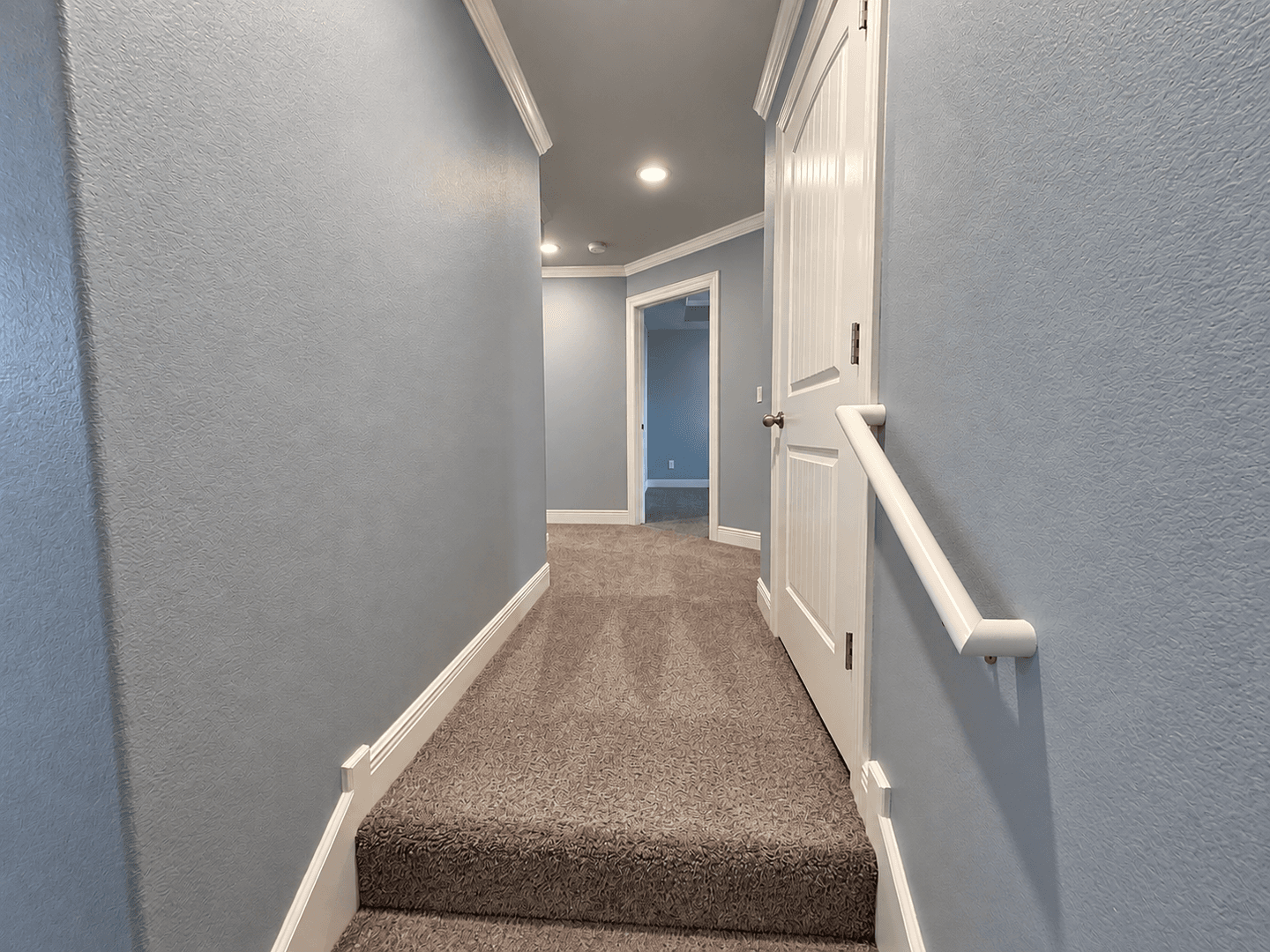 Fayetteville House: 1349 N Corsica Drive