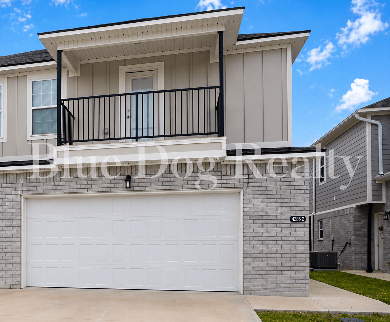 Fayetteville Apartment: 4235 W Santa Fe Street