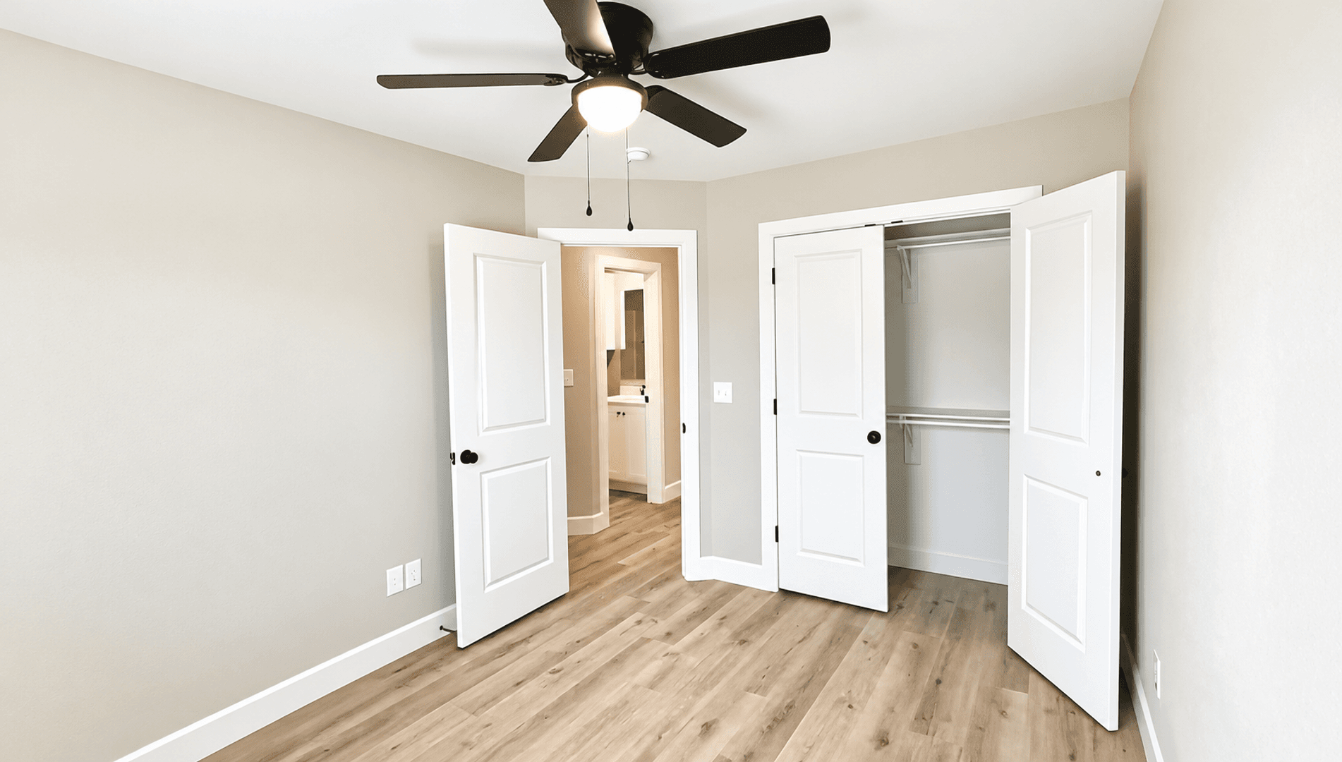 Decatur Townhome: 432 Blue Springs Street