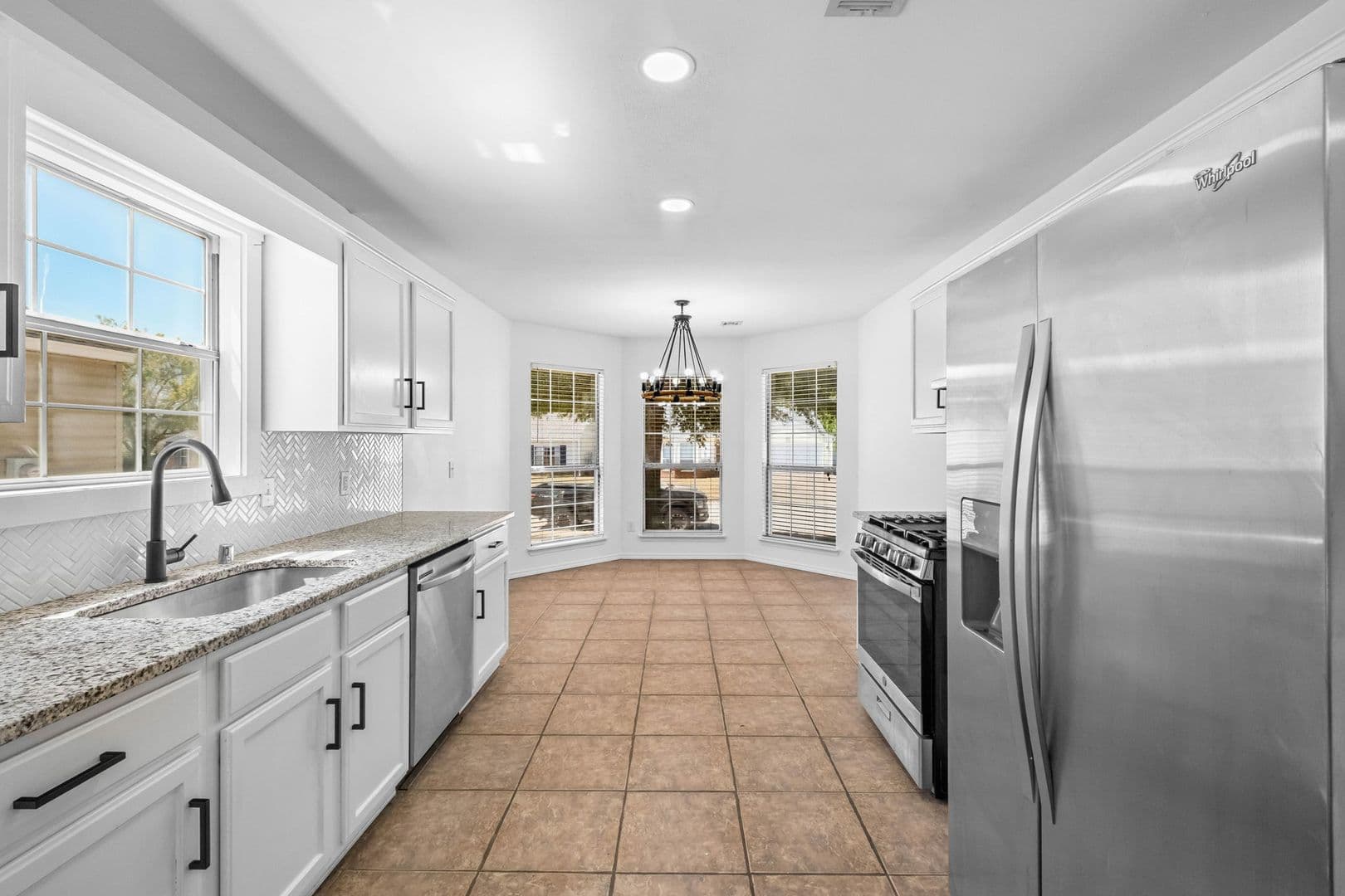 Bentonville House: 1206 Cresent Street