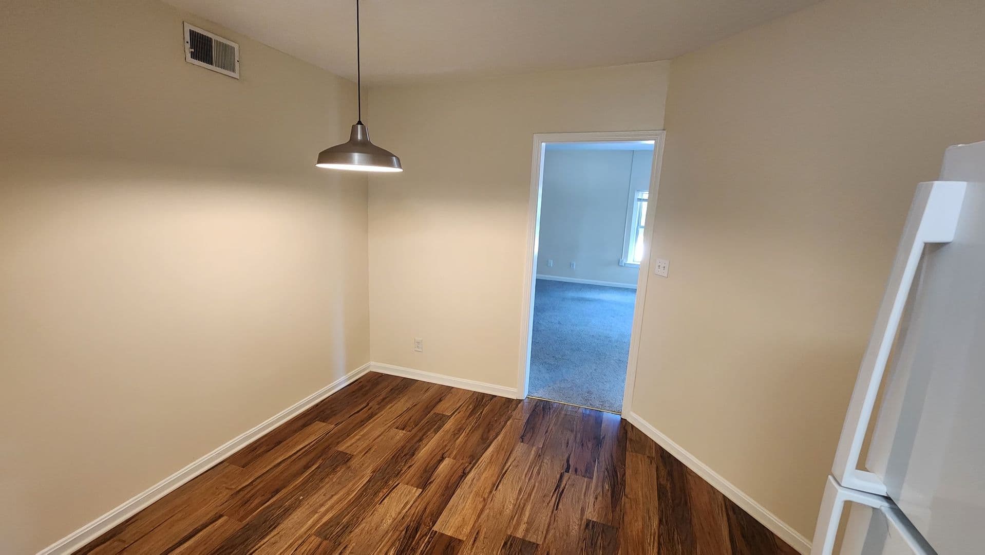 Louisville Apartment: 1517, 1521, 1525 S 3rd St.