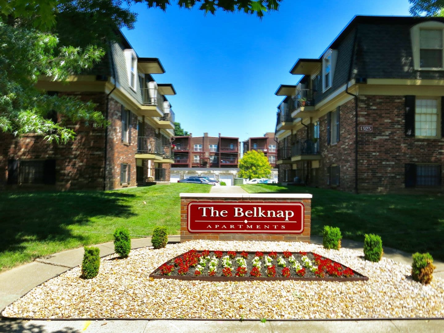 Louisville Apartment: 1517, 1521, 1525 S 3rd St.