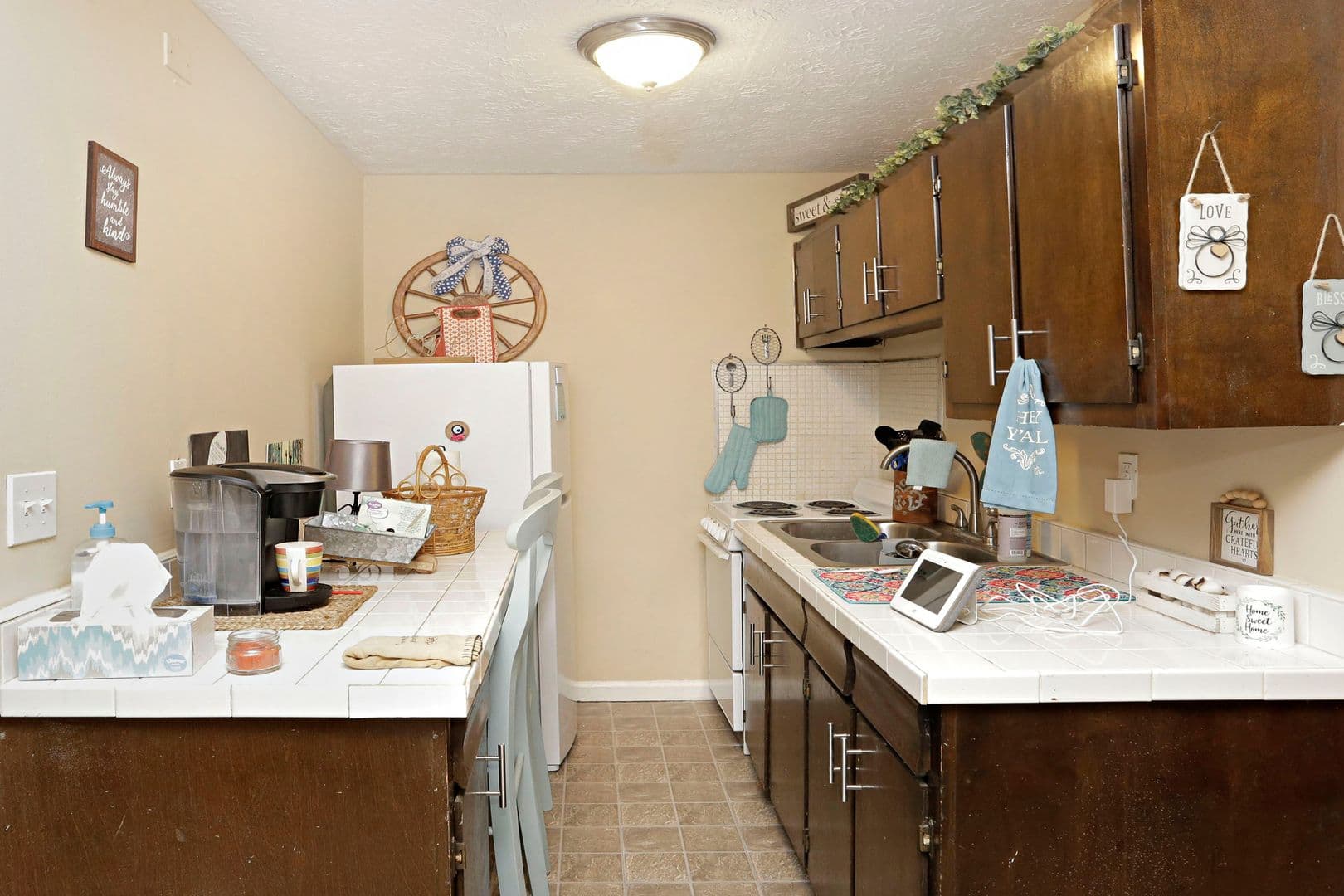 Lexington Apartment: 159 Gazette Avenue