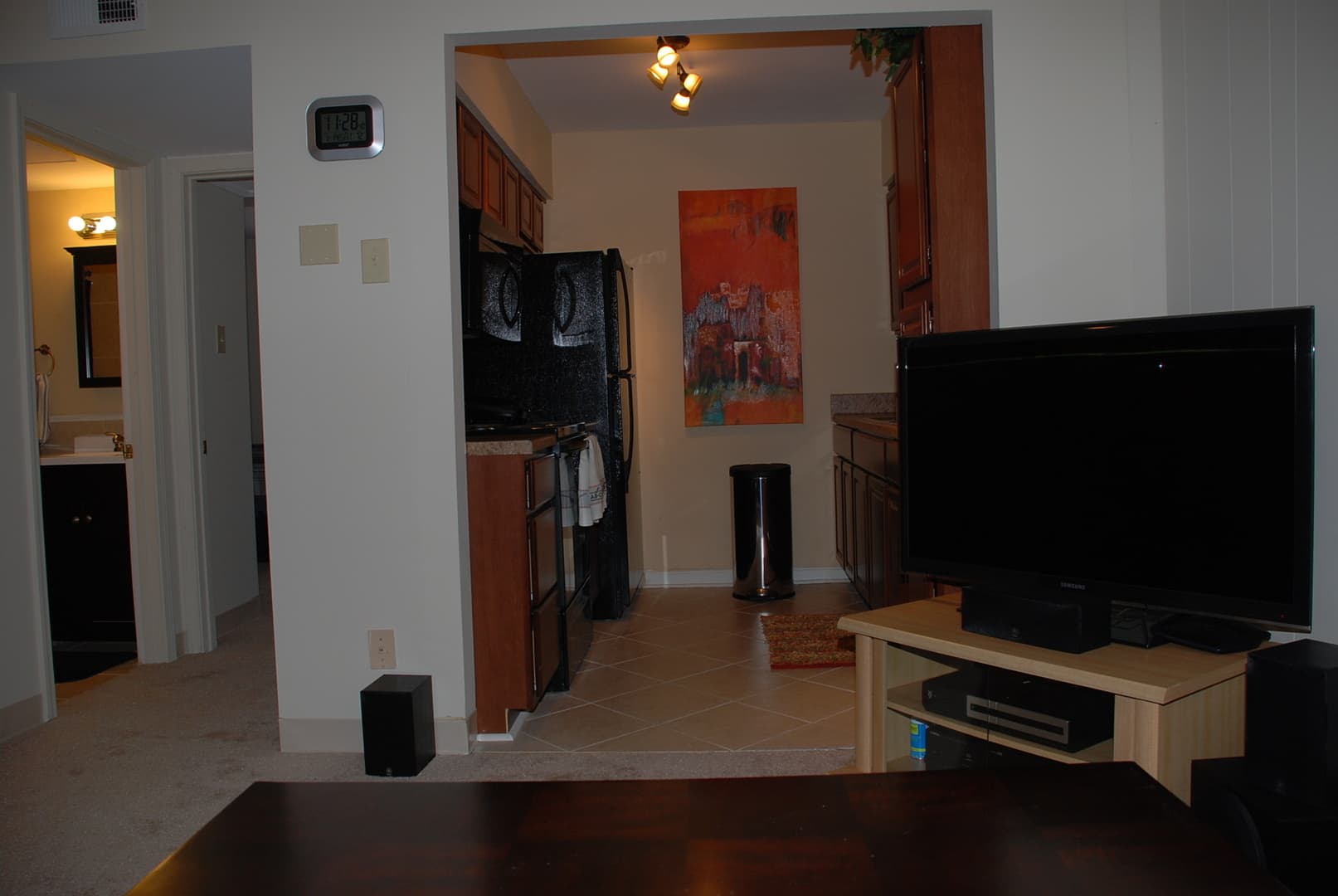 Lexington Apartment: 165 Virginia Avenue