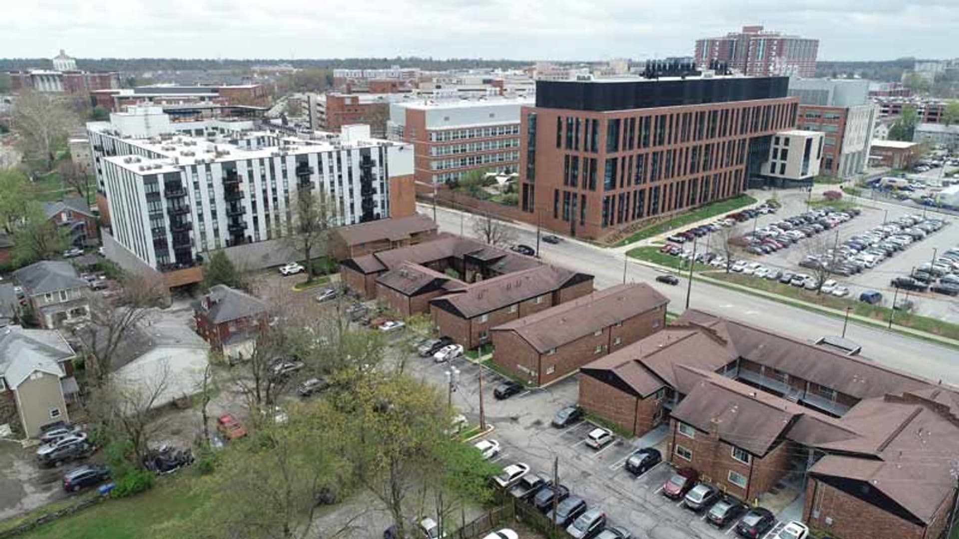 Lexington Apartment: 165 Virginia Avenue
