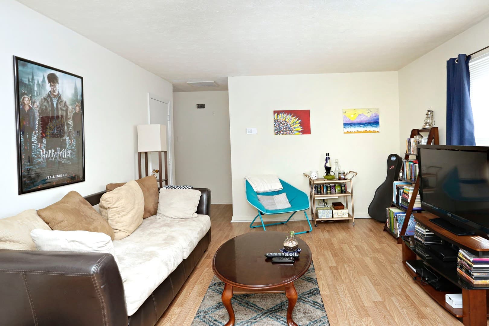 Lexington Apartment: 1340 Royalty Court