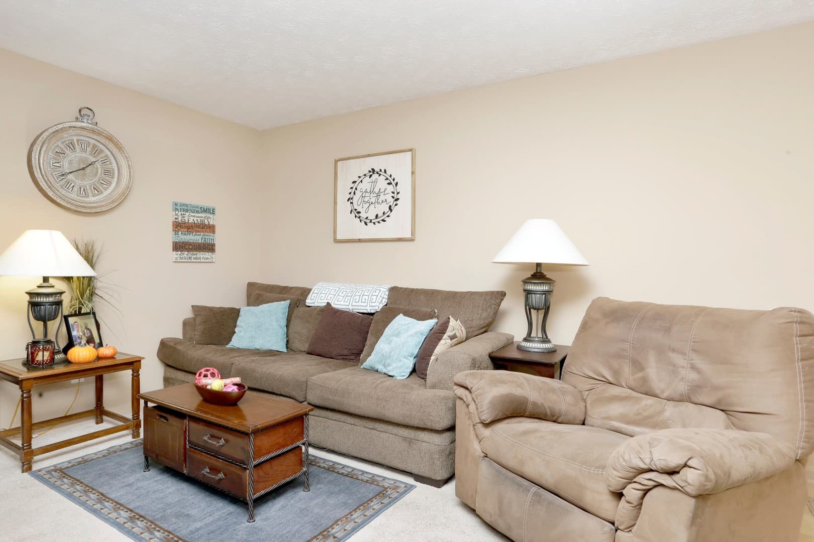 Lexington Apartment: 805 Press Avenue