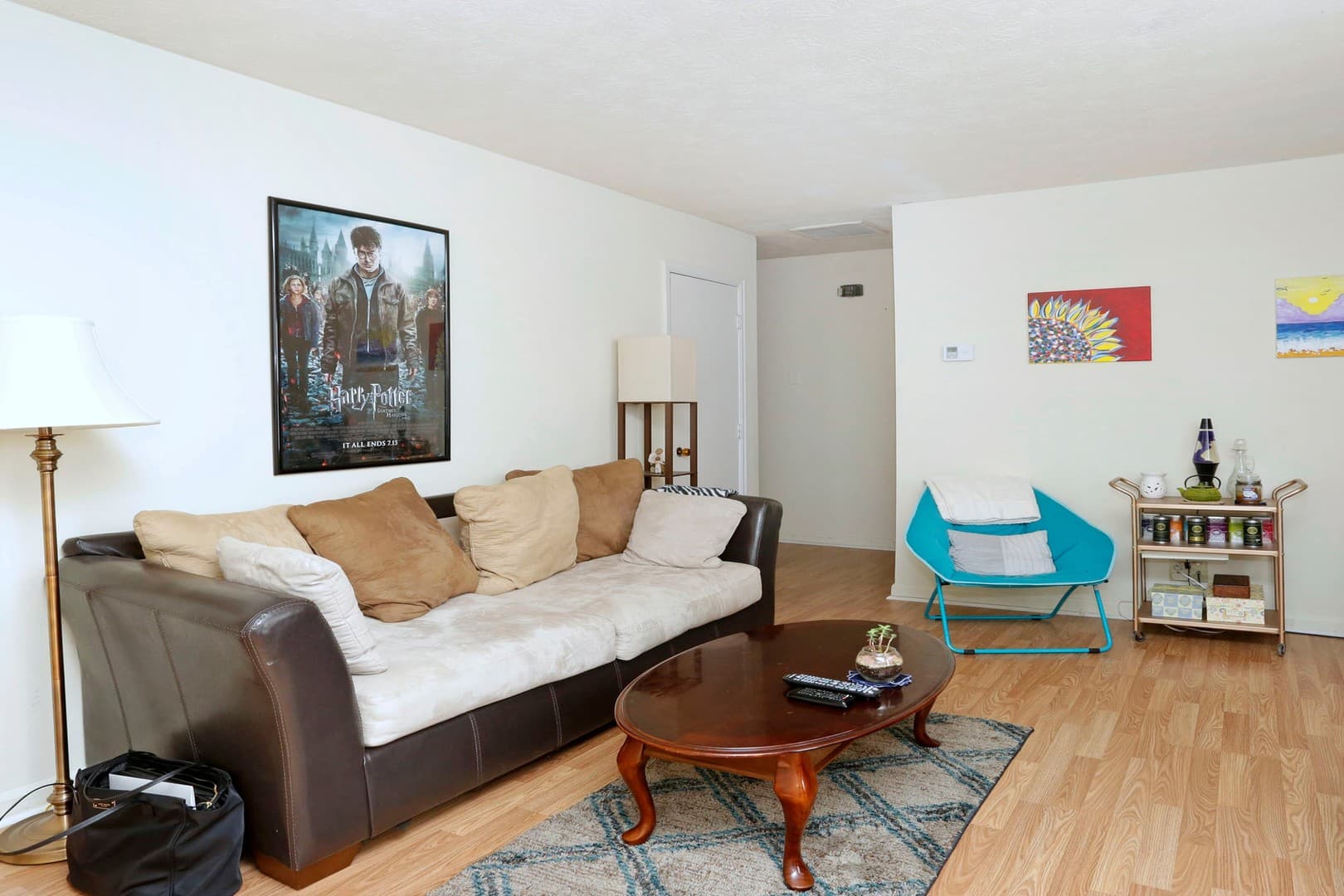 Lexington Apartment: 1348 Royalty Court