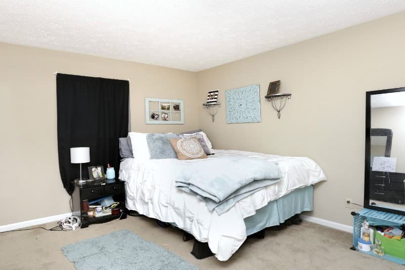 Lexington Apartment: 160 Gazette Avenue