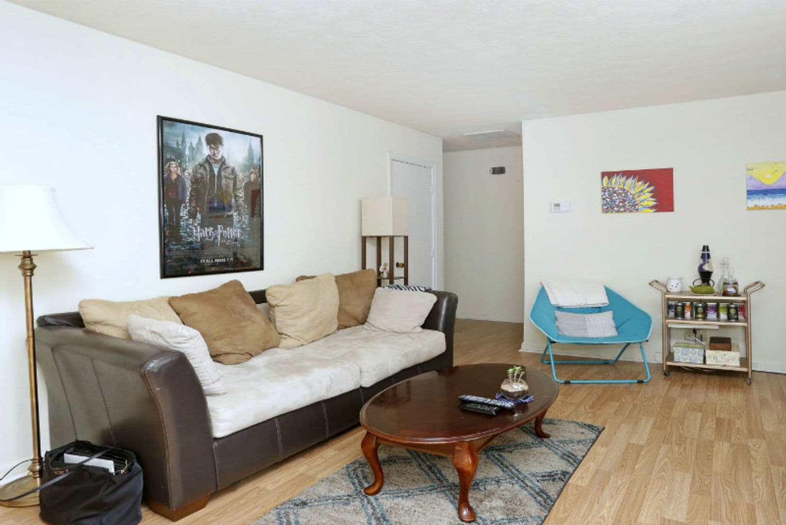 Lexington Apartment: 1341 Royalty Court