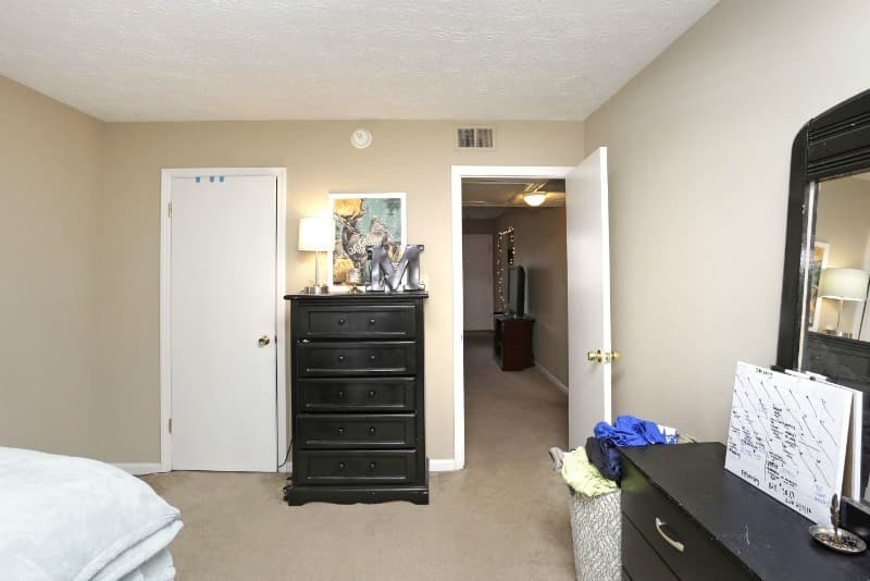 Lexington Apartment: 160 Gazette Avenue