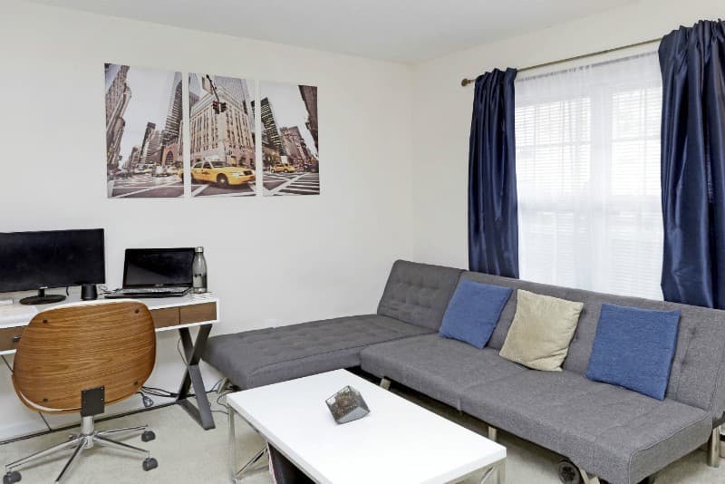 Lexington Apartment: 805 Press Avenue