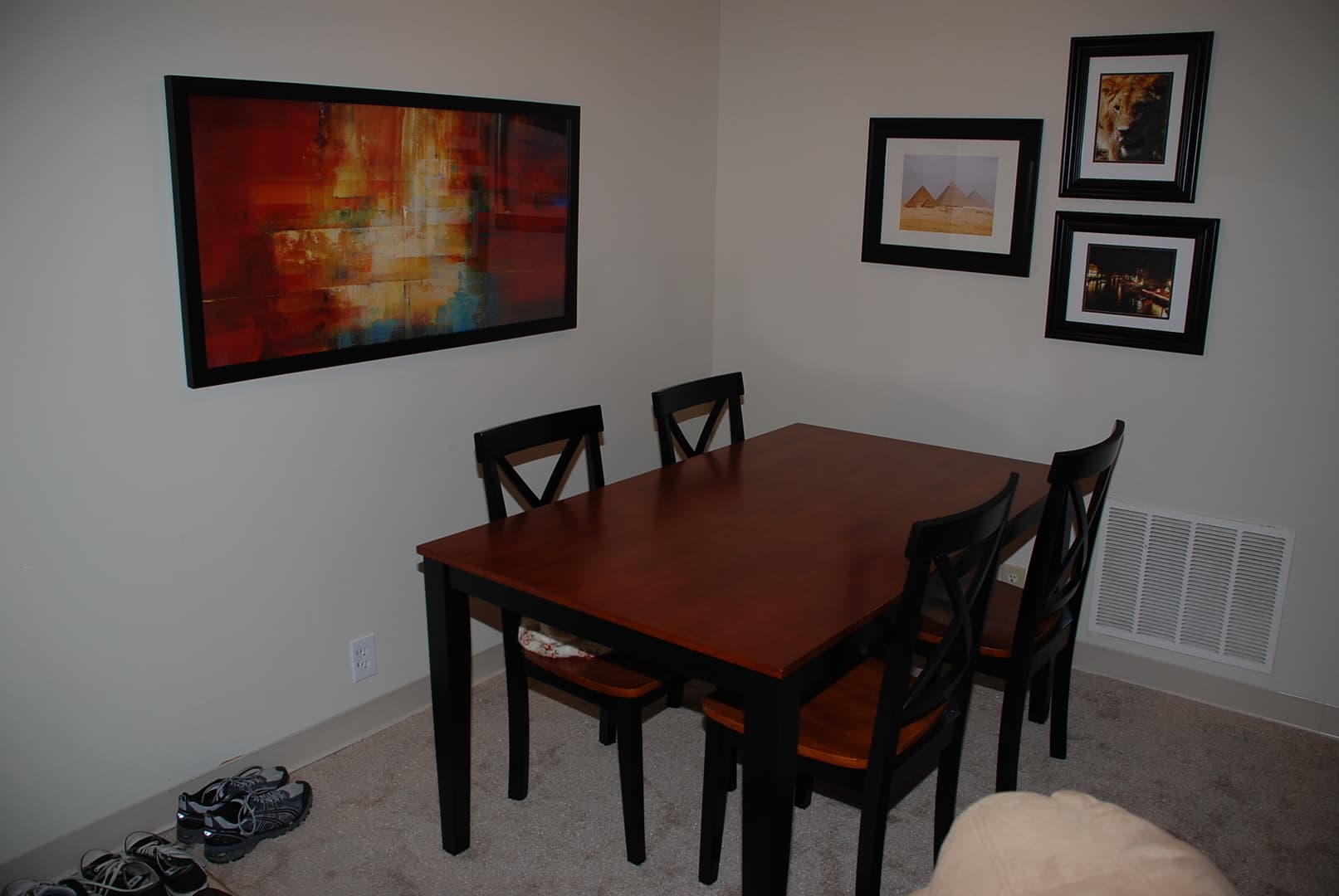 Lexington Apartment: 165 Virginia Avenue