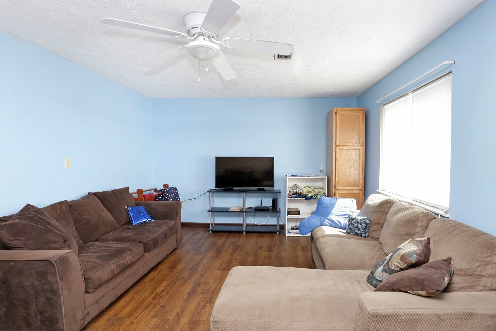 Lexington Apartment: 145 Transcript Avenue