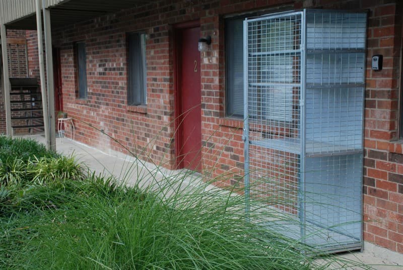 Lexington Apartment: 145 Transcript Avenue